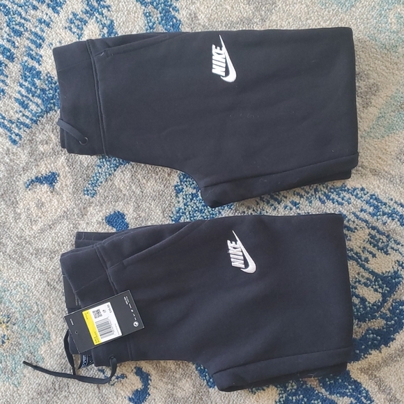 2 Girls Small Nike Sweatpants w tag - Picture 4 of 4